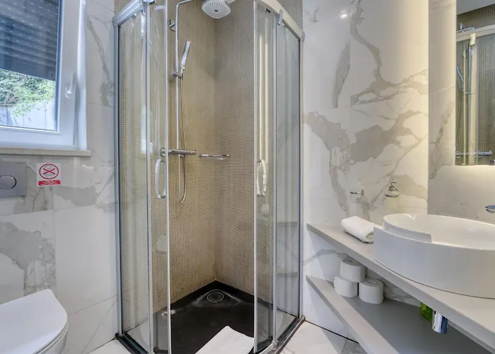 Appartamento Ziza-2 By Interhome