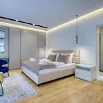 Ziza-2 By Interhome شقة