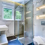 Ziza-2 By Interhome أوباتيا